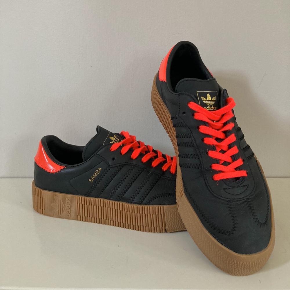 Adidas Sambarose
